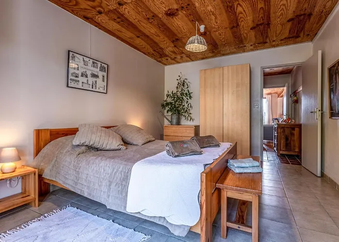 Svyntha By Interhome *